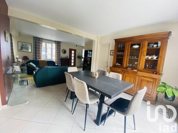 Pavillon 5 pièces de 115 m² à Thiais (94320)