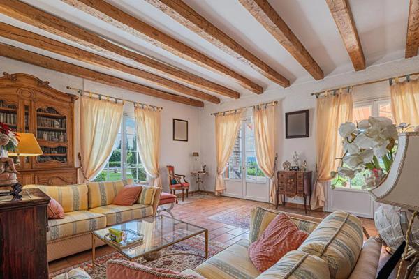 Maison à vendre à Cagnes-sur-Mer (06800)