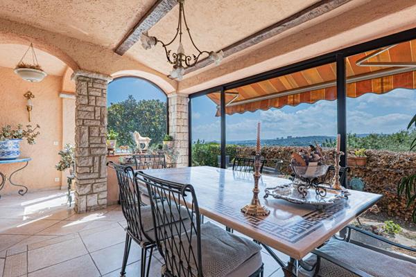 Maison à vendre à Cagnes-sur-Mer (06800)