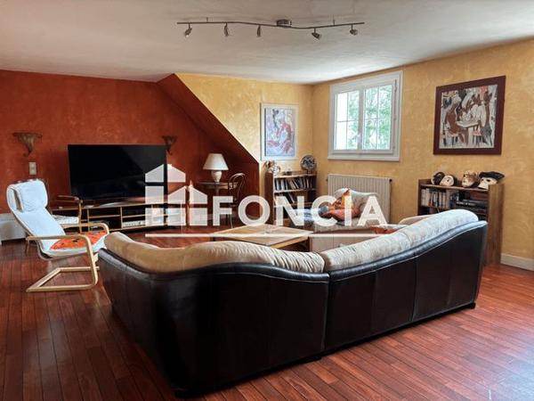 À vendre Maison 7 pièces 275 m² - Châtellerault 86100