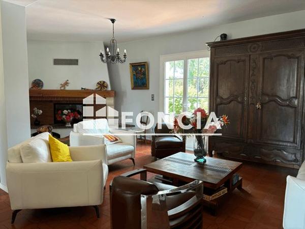 À vendre Maison 7 pièces 275 m² - Châtellerault 86100