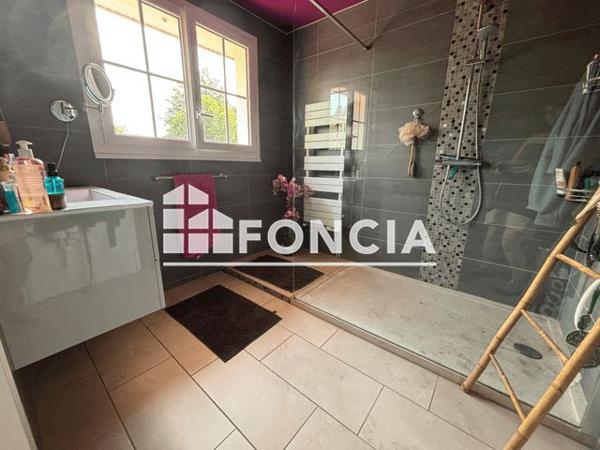 À vendre Maison 7 pièces 275 m² - Châtellerault 86100