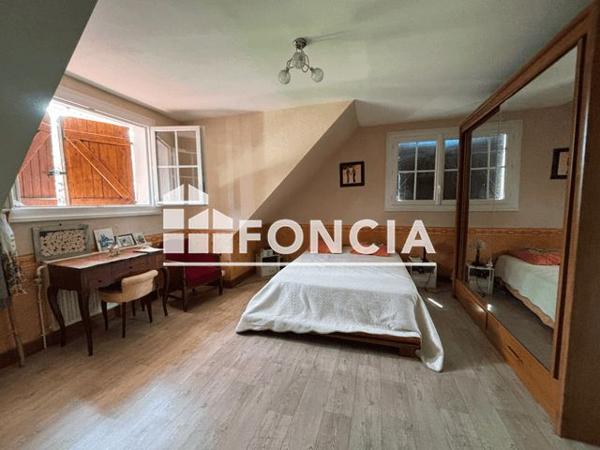 À vendre Maison 7 pièces 275 m² - Châtellerault 86100