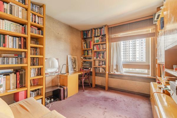 Appartement
         4 pièces
        - 85 m² Exclusivité 695 000 € *