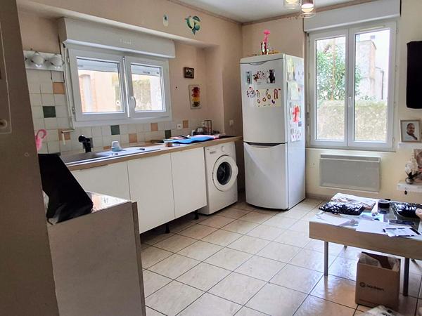 Immeuble de 4 appartements et une cave BEDARIEUX