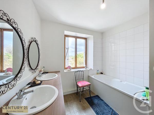 Maison à vendre  4 pièces - 135 m2 MIRAMONT DE COMMINGES - 31