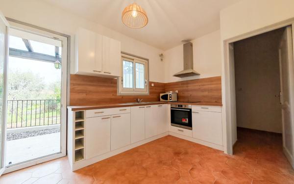 Maison à louer    5 pièces •  La Gaude