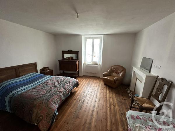 Maison à vendre  11 pièces - 194,35 m2 SAUZE VAUSSAIS - 79