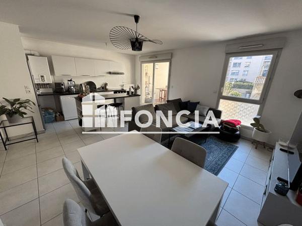 Location Appartement 3 pièces 63.89 m² - 50 RUE SAINT ANTOINE Lyon 69003