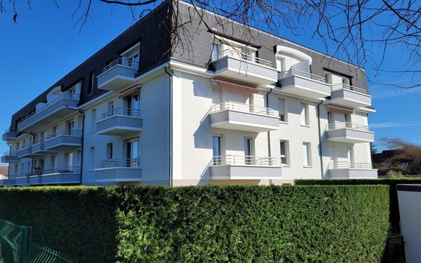 Appartement à louer    2 pièces • 48,70 m2 Saint-Jean-de-la-Ruelle