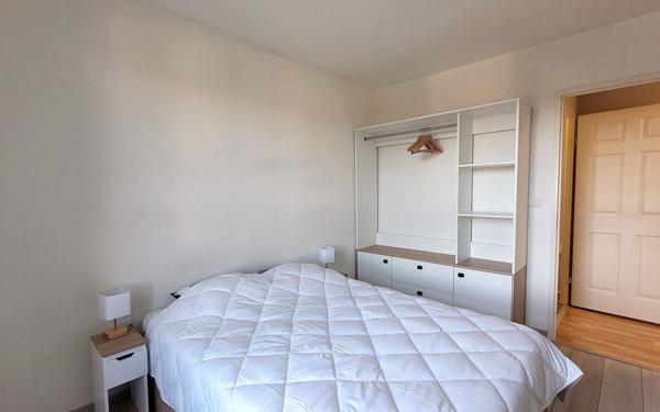 Appartement à louer    2 pièces • 48,70 m2 Saint-Jean-de-la-Ruelle