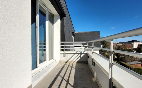 Appartement à louer    2 pièces • 48,70 m2 Saint-Jean-de-la-Ruelle