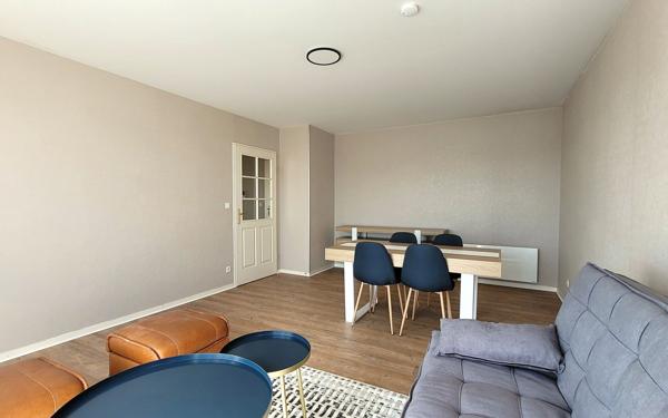 Appartement à louer    2 pièces • 48,70 m2 Saint-Jean-de-la-Ruelle