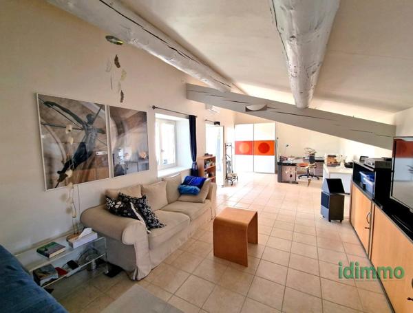 Maison en pierres Chamaret (26230)