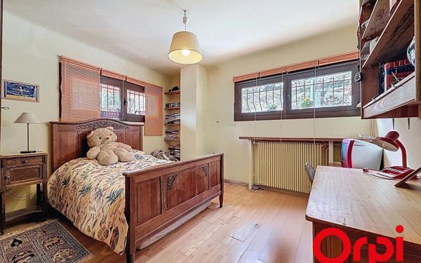 Maison à vendre    8 pièces • 198,12 m2 Sospel