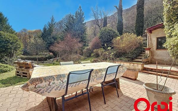 Maison à vendre    8 pièces • 198,12 m2 Sospel