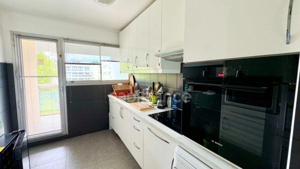 Appartement à vendre 3 pièces (T3) au 2ème étage dans la résidence Harmonie Ouest à BAILLY (78).