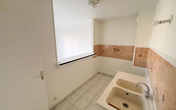 Appartement à vendre    3 pièces •  Villeparisis