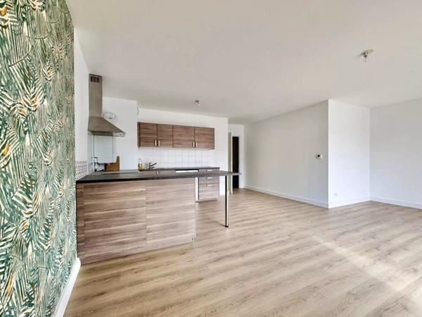 Appartement T3 - 68m2 - Terrasse et parking - Castanet Tolosan