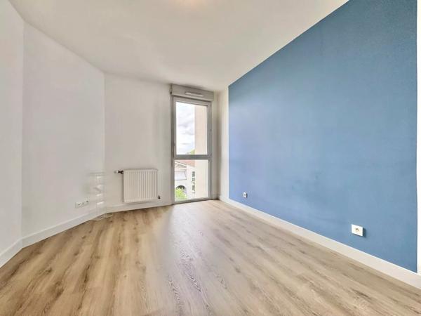 Appartement T3 - 68m2 - Terrasse et parking - Castanet Tolosan