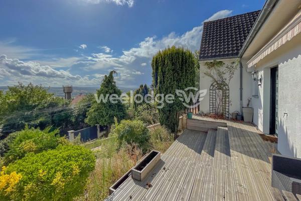 Maison à vendre 6 pièces de 212,81 m² à Triel-sur-Seine