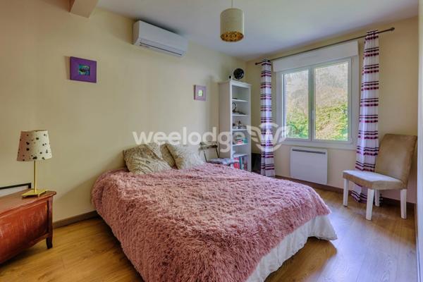 Maison à vendre 6 pièces de 212,81 m² à Triel-sur-Seine