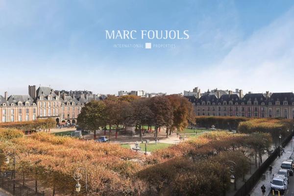 DUPLEX PLACE DES VOSGES.