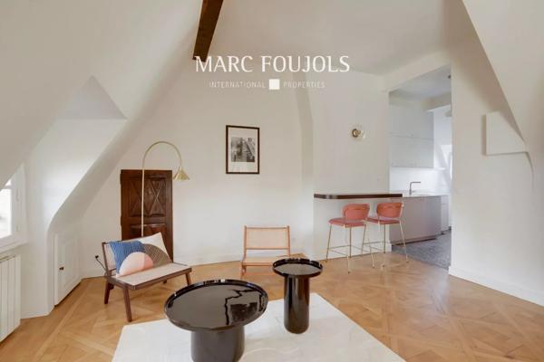 DUPLEX PLACE DES VOSGES.