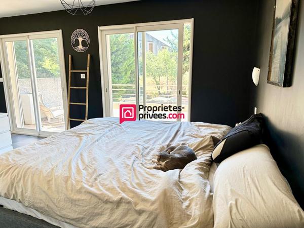 VILLA RECENTE 4 CHAMBRES AU CALME AVEC PISCINE