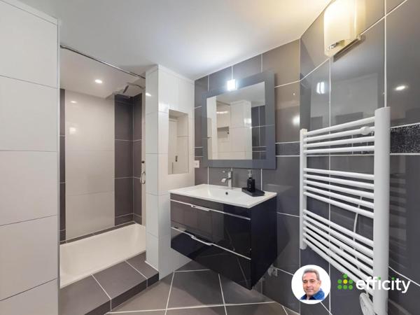 Maison 6 pièces - 175 m² Exclusivité efficity