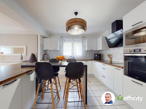 Maison 6 pièces - 175 m² Exclusivité efficity