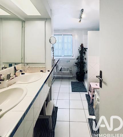 Maison à vendre 8 pièces 247 m² Auteuil