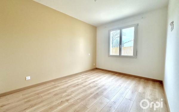 Maison à louer    4 pièces •  Le Gua