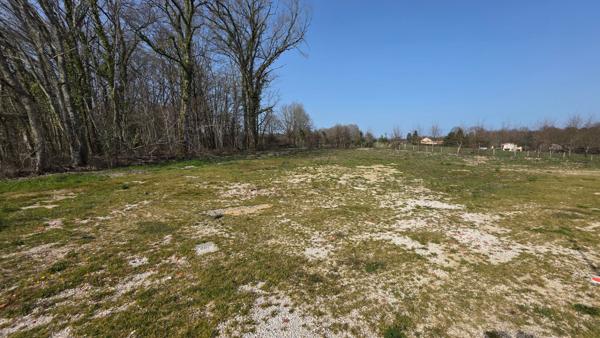 Terrain constructible Coulounieix Chamiers 1770 m2