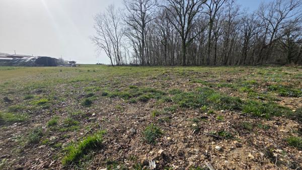Terrain constructible Coulounieix Chamiers 1770 m2