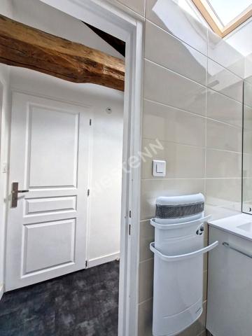A LOUER APPARTEMENT AVEC CACHET CUISINE AMÉNAGÉE ET ÉQUIPÉE 2 CHAMBRES POITIERS SUD