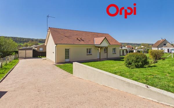 Maison à louer    4 pièces •  Bernay