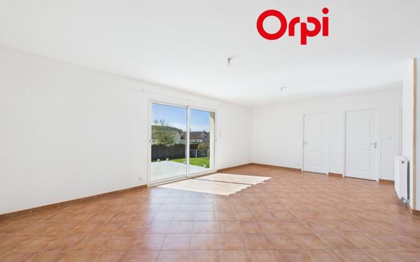 Maison à louer    4 pièces •  Bernay