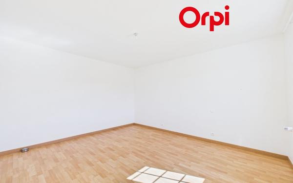 Maison à louer    4 pièces •  Bernay