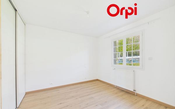 Maison à louer    4 pièces •  Bernay