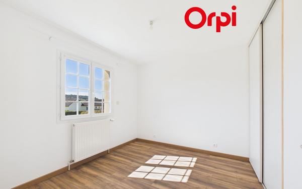 Maison à louer    4 pièces •  Bernay