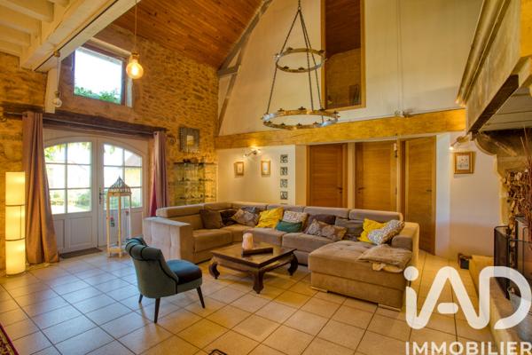 Maison à vendre 12 pièces 295 m² Sarlat-la-Canéda