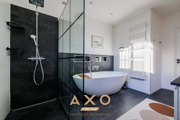AIX EN PROVENCE - MAISON - T7 - 280M² - DEPENDANCE - GARAGE -PISCINE - 1 650 000€