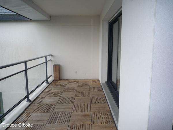 Appartement T4 à louer - 77 m² (réf : 554555)