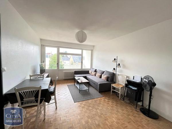 Appartement à louer 2 pièces 50.41m² Le Mans (72000)