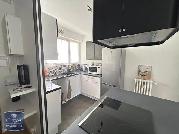 Appartement à louer 2 pièces 50.41m² Le Mans (72000)