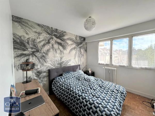 Appartement à louer 2 pièces 50.41m² Le Mans (72000)