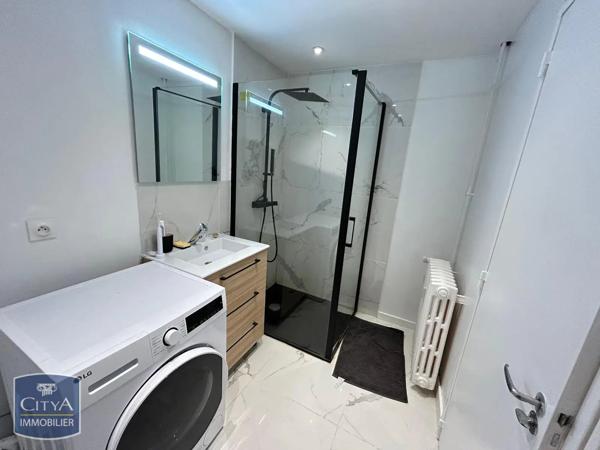 Appartement à louer 2 pièces 50.41m² Le Mans (72000)