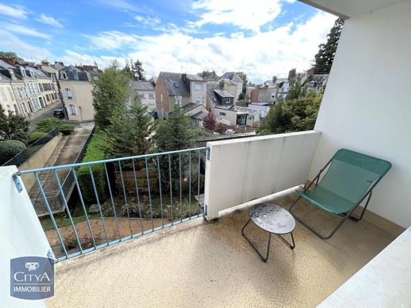 Appartement à louer 2 pièces 50.41m² Le Mans (72000)