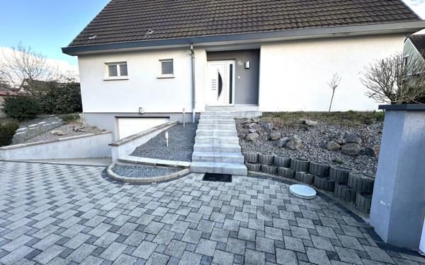 Maison à vendre    4 pièces • 113 m2 Sausheim